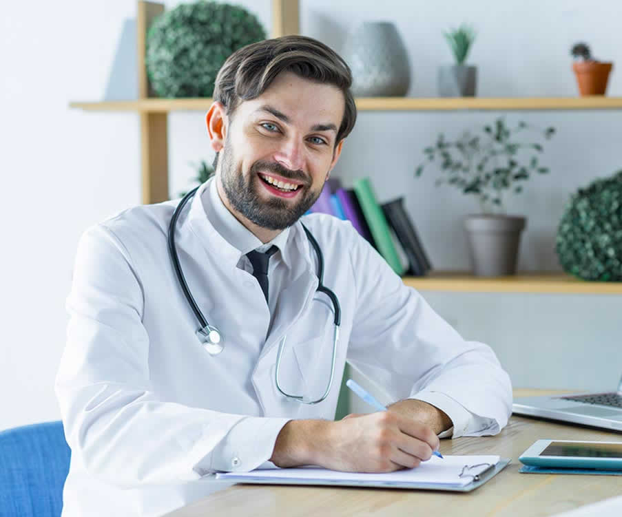Updowner Healthtech team and healthcare platform